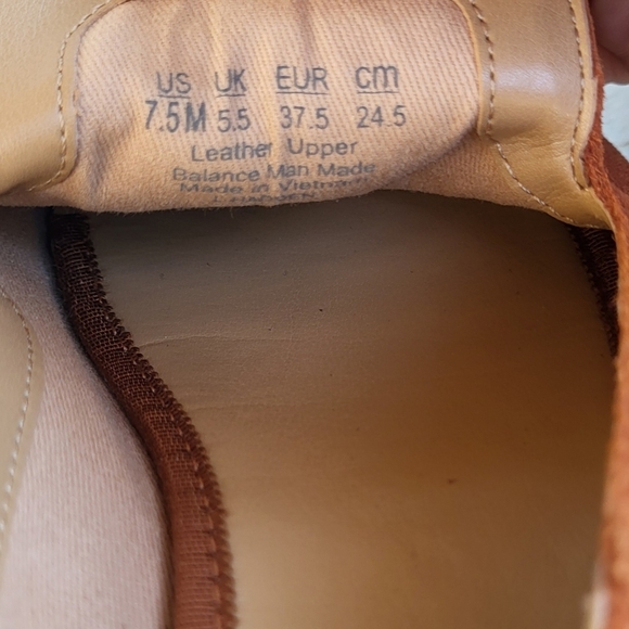 Franco Sarto Hadden Brown Tassel Slip On Suede Loafers Size 7.5 - Picture 8 of 8